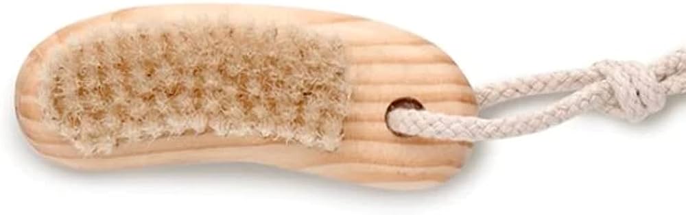 Baudelaire's Cedar Nail Brush: A Rejuvenating Essential